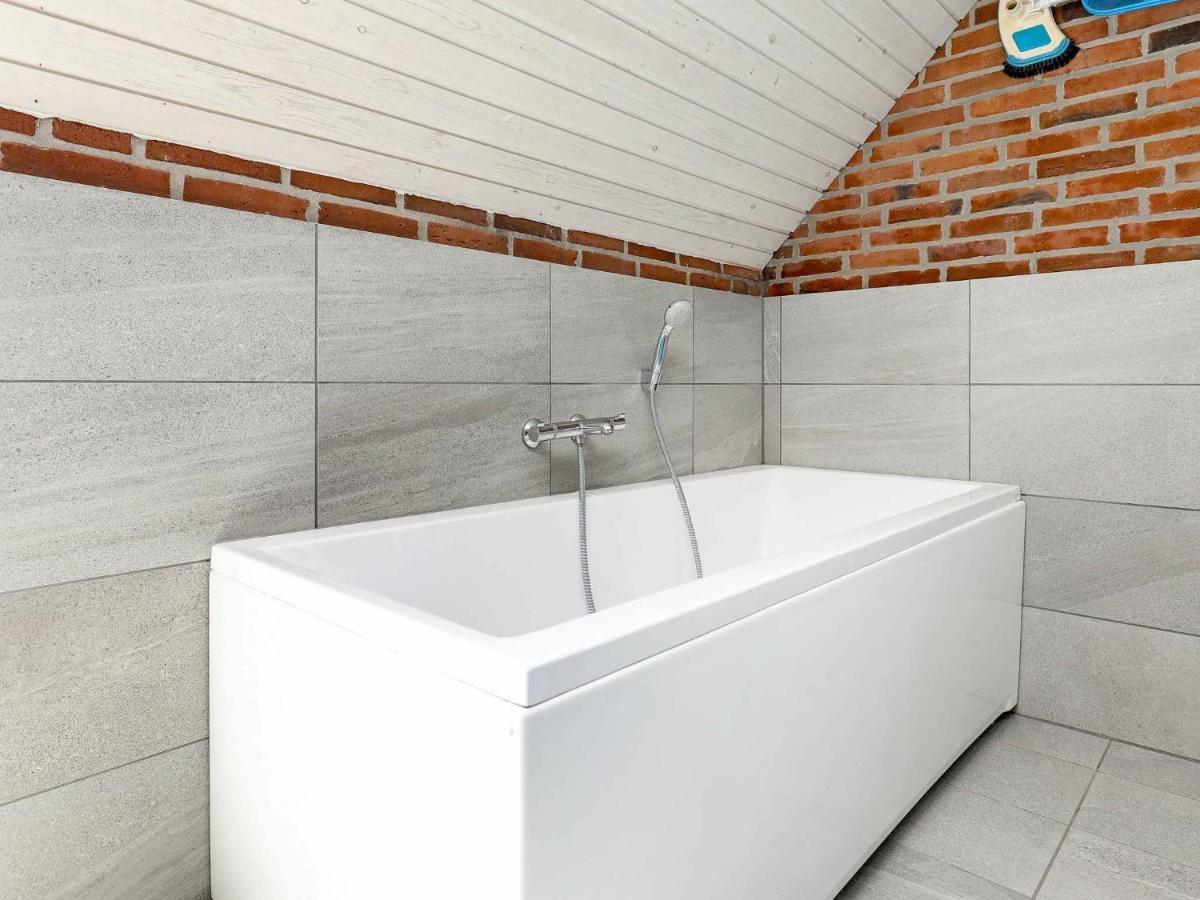 12 Person Holiday Home In Ringk Bing 링쾨빙 외부 사진