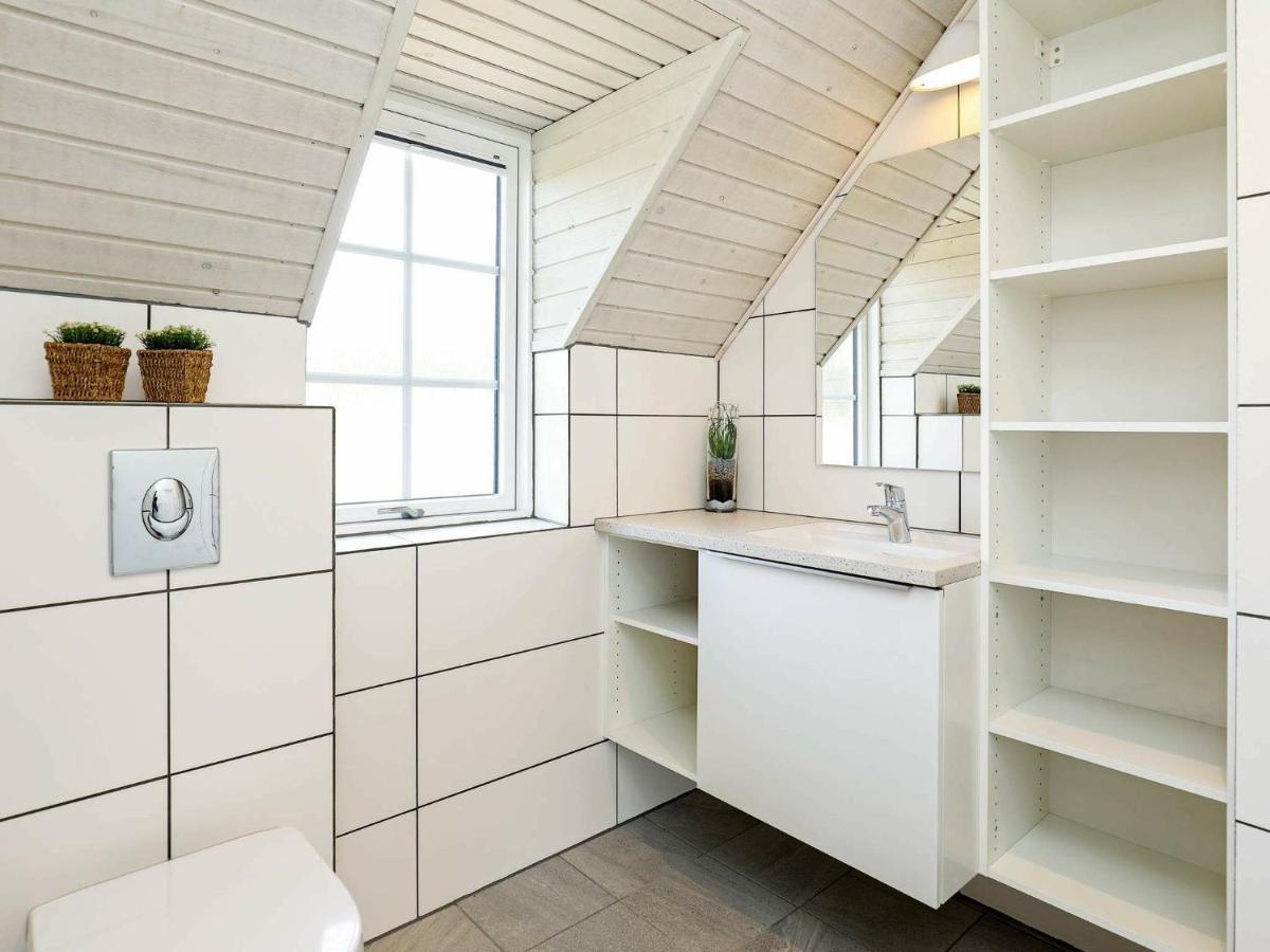 12 Person Holiday Home In Ringk Bing 링쾨빙 외부 사진